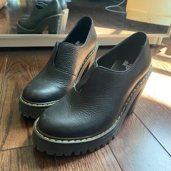 [SOLD] Doc Martens Cordelia Aunt Sally Slip-on Platform Heels size 5US 36EU - Picture 1 of 8